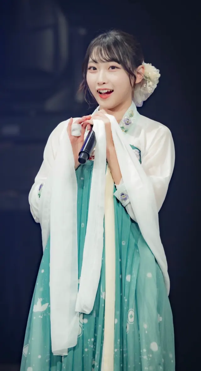 城月菜央 — 相片 12